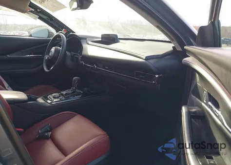 2024 Mazda Cx-30 2.5 S Carbon Edition from USA, damaged, VIN 3MVDMBCM2RM668603